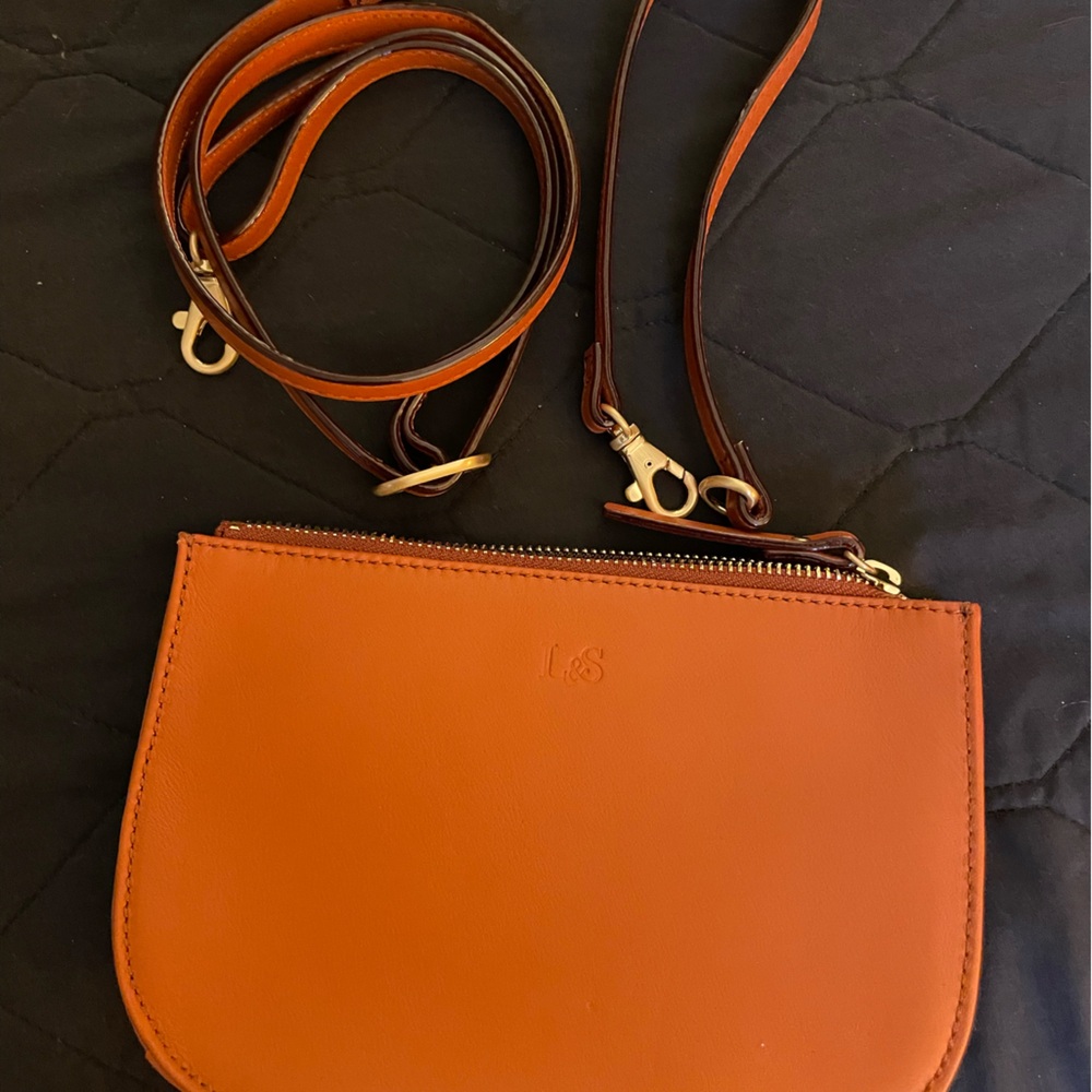 Lo & Sons Waverley—The Original Like New